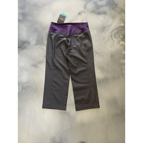 New Nike Dri Fit Womens Capri Leggings Purple Gray Sz S Activewear 5484097-067 - Picture 4 of 5